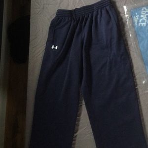Men's Lg under amour sweat pants